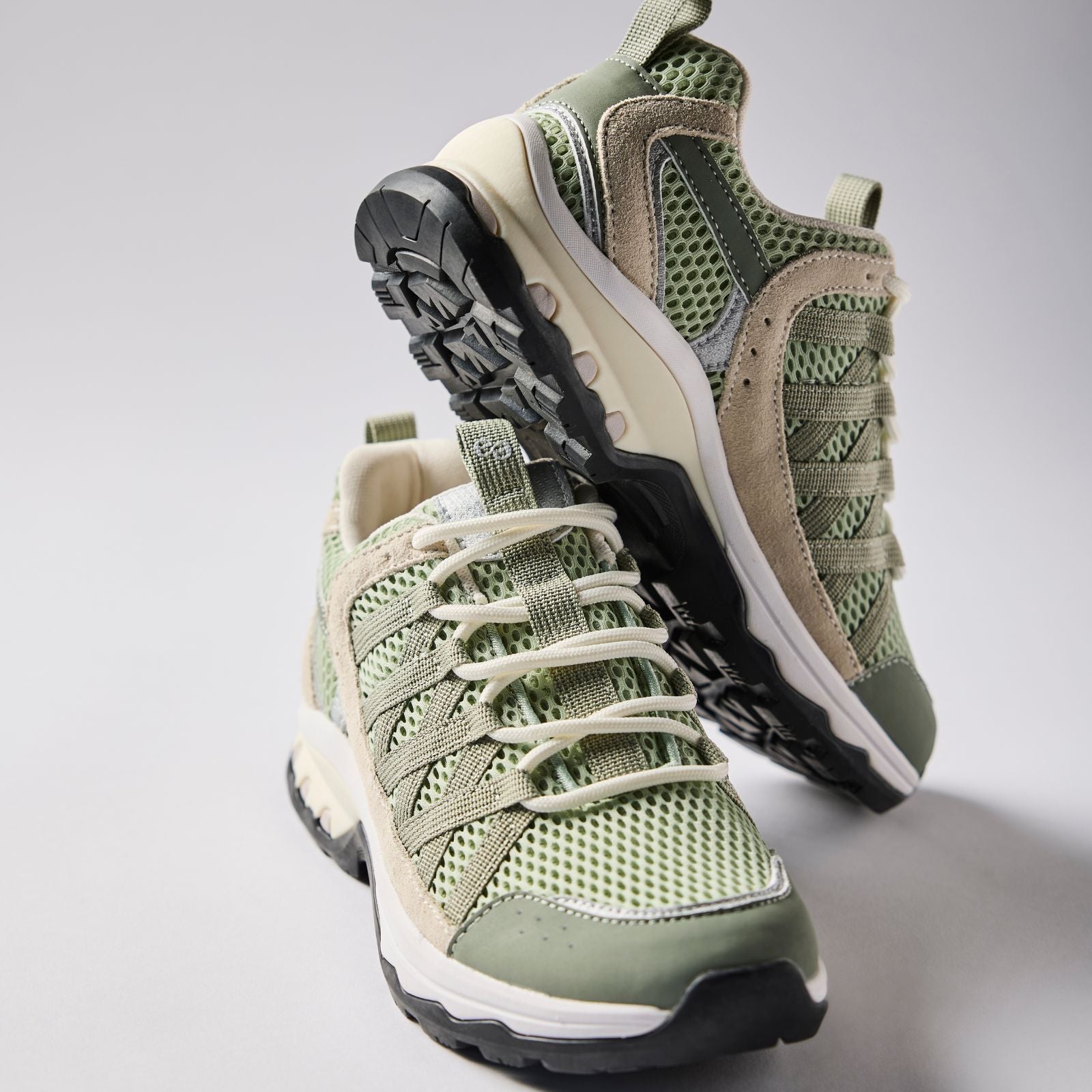 LONDON LOURDES - MINT